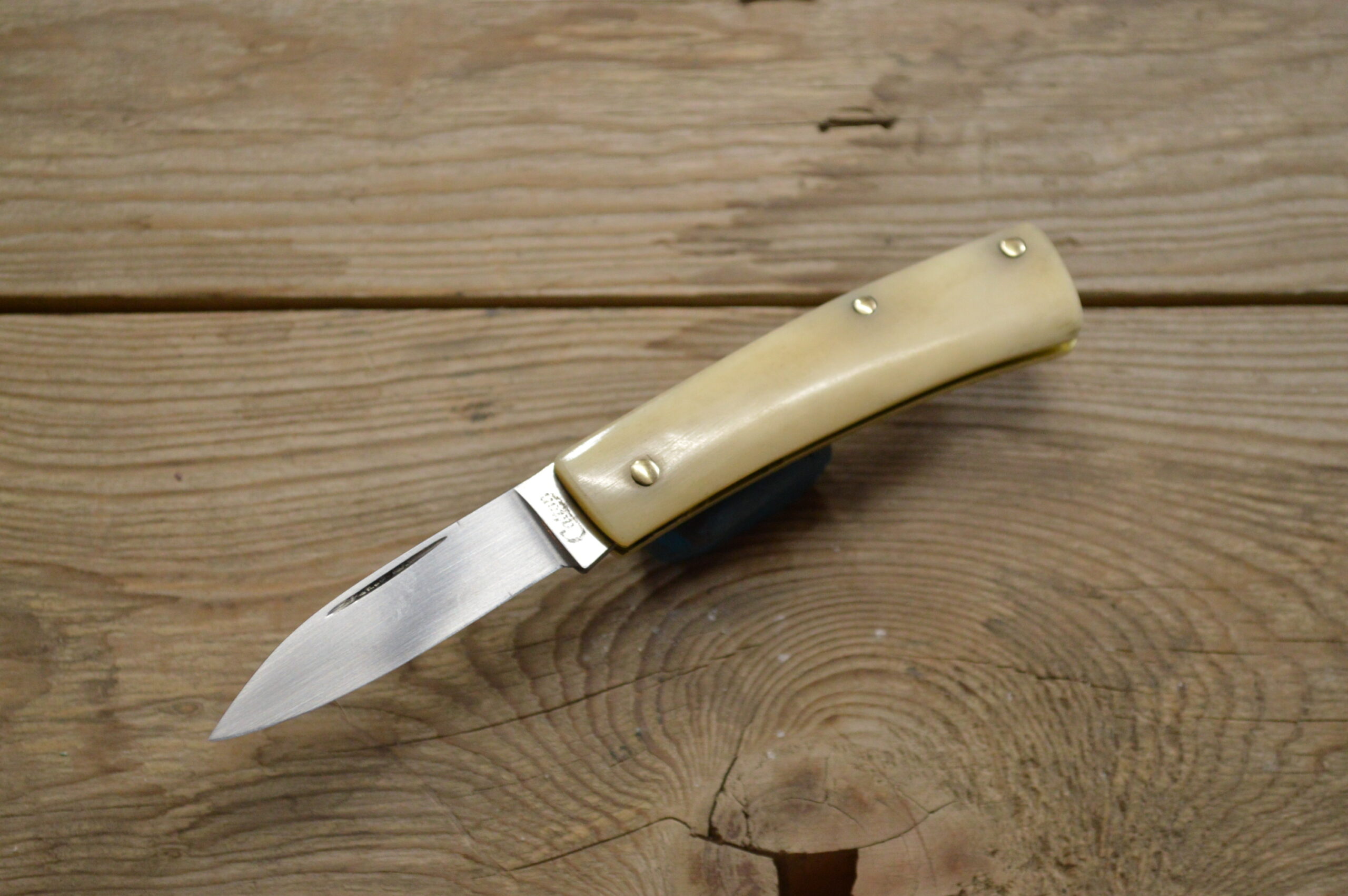 1095 3" Scagel Pattern Slipjoint In Smooth Natural Bone - Calton Cutlery